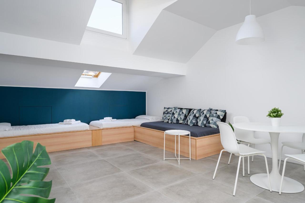 Design Attic Porta Venezia Centrale 65M2 - Self Check-In มิลาน ภายนอก รูปภาพ